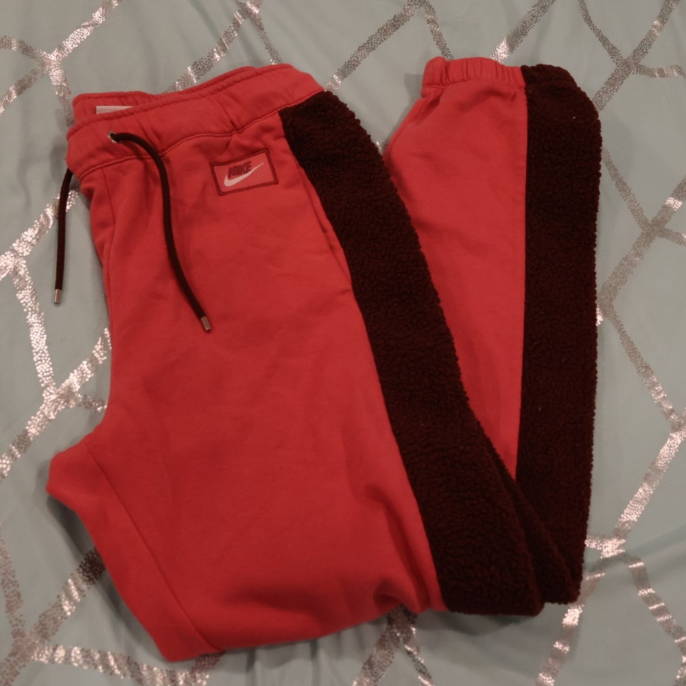 Hot pink Jogger Sweat Pants with Maroon Accents